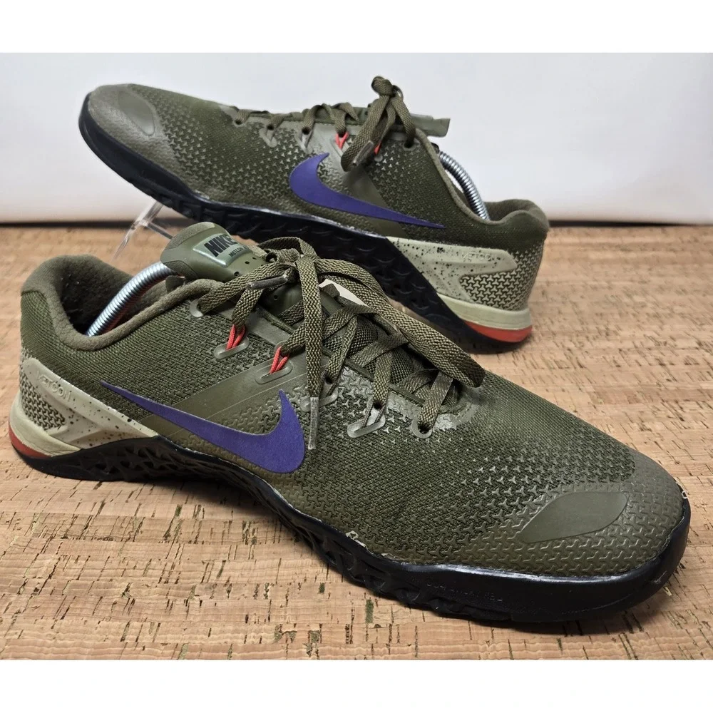 Nike shoes fair